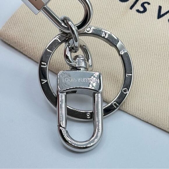 Louis Vuitton LV Padlock Dragonne Black Leather Key Holder Bag Charm Unisex - Picture 7 of 8